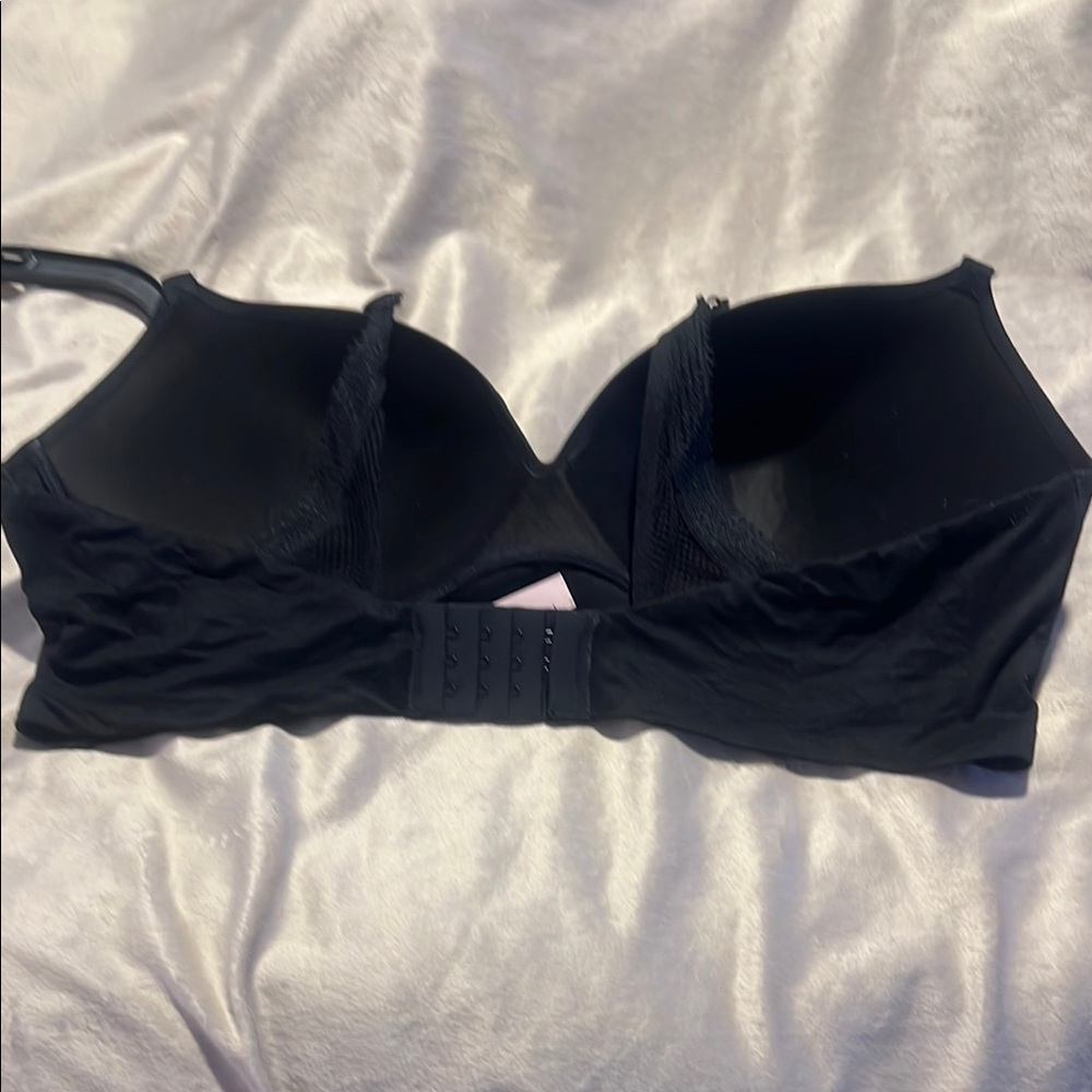 Black Women's Intimate Bra - Picture 2 of 7
